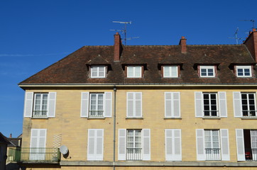 Façade et toiture d'un immeuble