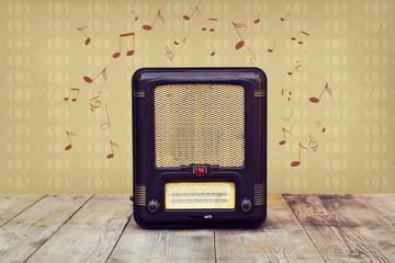 Retro radio and musical notes