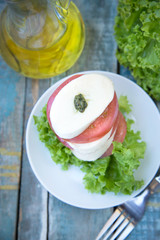salad with mozzarella