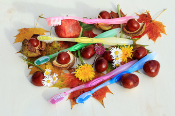 Bunte Zahnpflege