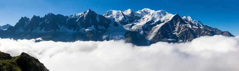 Door stickers Mont Blanc Panoramic view of the Mont Blanc in Chamonix, French Alps - Fran