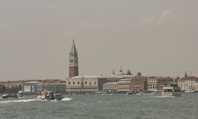 Fototapeta na wymiar Venice overview, panoramic from the boat
