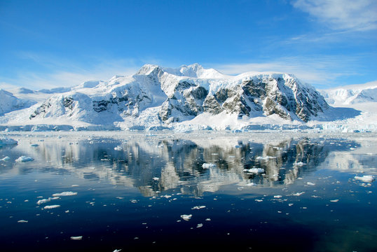 mountains in antarctica