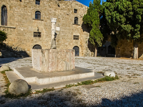 Byzantine fountain