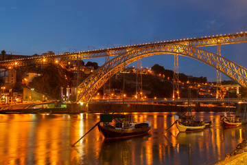 Obraz premium bridge of Dom Luis , Portugal