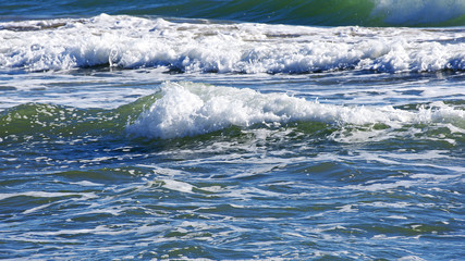 Olas en la playa de Castelldefels, Barcelona