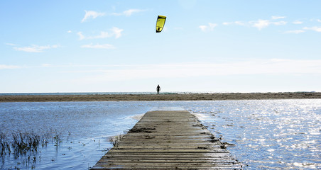 Pasarela inundada por lluvia, Castelldefels, Barcelona