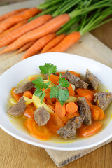 herzhafte Karottensuppe