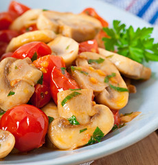 Sauteed mushrooms with tomatoes