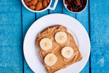 peanut butter bread with banana