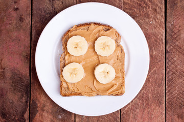 peanut butter bread with banana