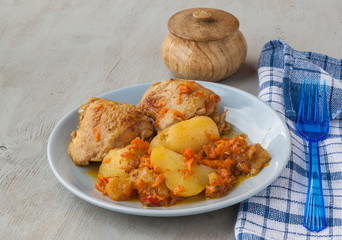 Chicken with apples, potatoes and carrots in Armenian
