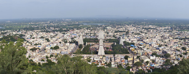 Naklejka premium Annamalaiyar temple and Thiruvannamalai.