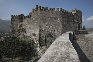 LAURO