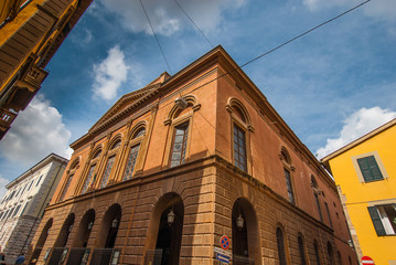 Paesaggio urbano, Teatro Verdi, centro storico Pisa