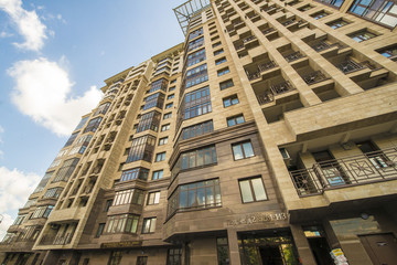 Fototapeta na wymiar Modern high-rise apartment house in Moscow