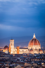Night view of the basilica in Florence, Italy