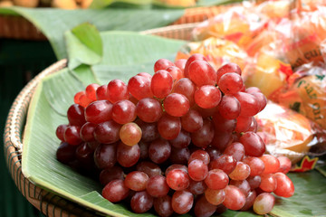 Fresh grapes on the market