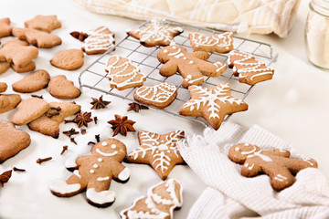 Obraz na płótnie Canvas Gingerbread Christmas Cookies