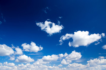 blue sky background with tiny clouds - 72665889