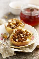 Baked apples with nuts and raisins