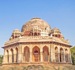 Fototapeta na wymiar Tomb of Muhmad Shah in New Delhi, india