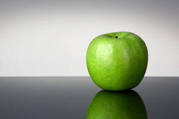 Single apple