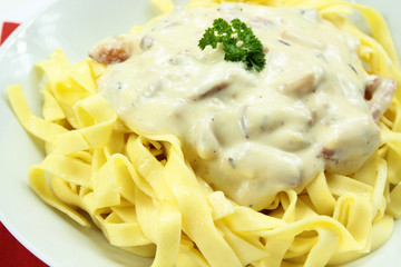 tagliatelles à la carbonara