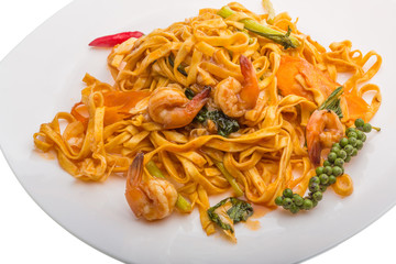Fried noodles with shrimps