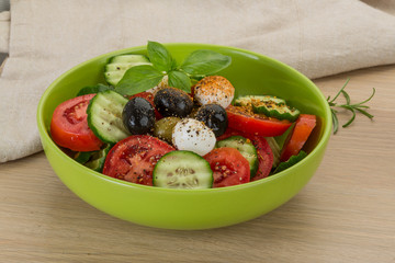 Salad with mozzarella and tomatoes