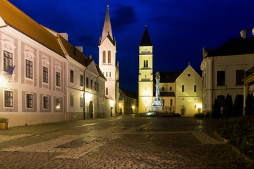 Fototapeta na wymiar Night view of old town in Veszprem