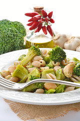 Gnocchetti sardi di farro al cavolo calabrese