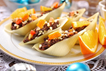 pasta shells stuffed with poppy seeds for christmas