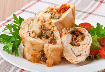 Rolled Chicken with spinach and sun-dried tomatoes