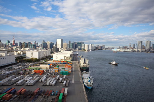 Tokyo Bay and Tokyo port with Tokyo Tower and Tokyo sky tree