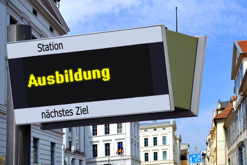 Fototapeta premium Anzeigetafel 7 - Ausbildung