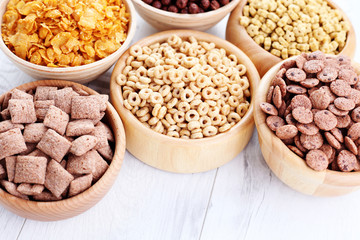 lots of cereals