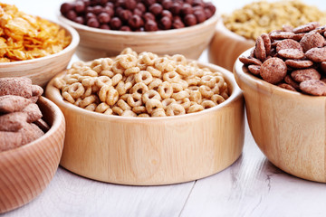 lots of cereals