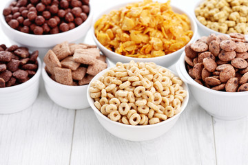 lots of cereals