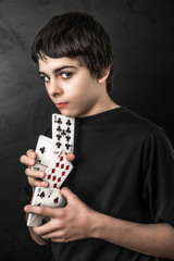 giovane prestigiatore