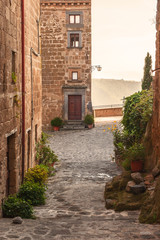 Fototapety  Mała uliczka w toskańskiej wiosce