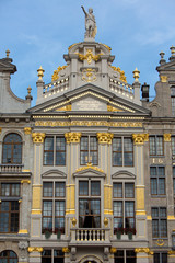 Fototapeta na wymiar Ornate building of Grand Place in Brussels