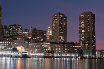 Fototapeta na wymiar Boston Harbor and Financial District at night