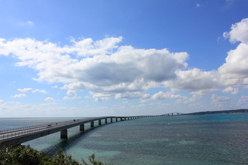 Obraz premium 宮古島 伊良部大橋