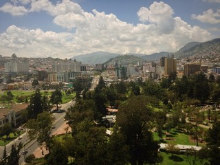 Fototapeta na wymiar Panecillo - Quito