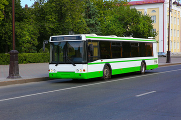 bus moves on the way © Yuri Bizgaimer
