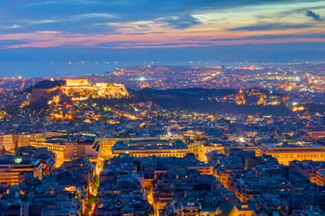 Foto op Canvas Uitzicht over Athene met de Akropolis bij nacht © elxeneize