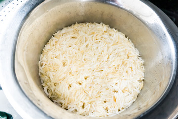 Basmati Reis im Topf