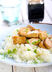 Tofu and cauliflower puree