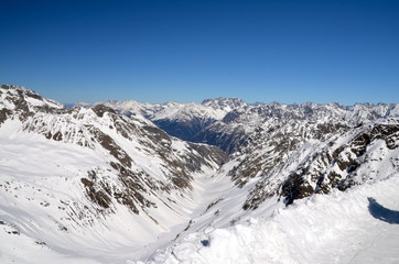 Obraz premium Alpine ski resort in Sölden in Otztal Alps, Tirol, Austria